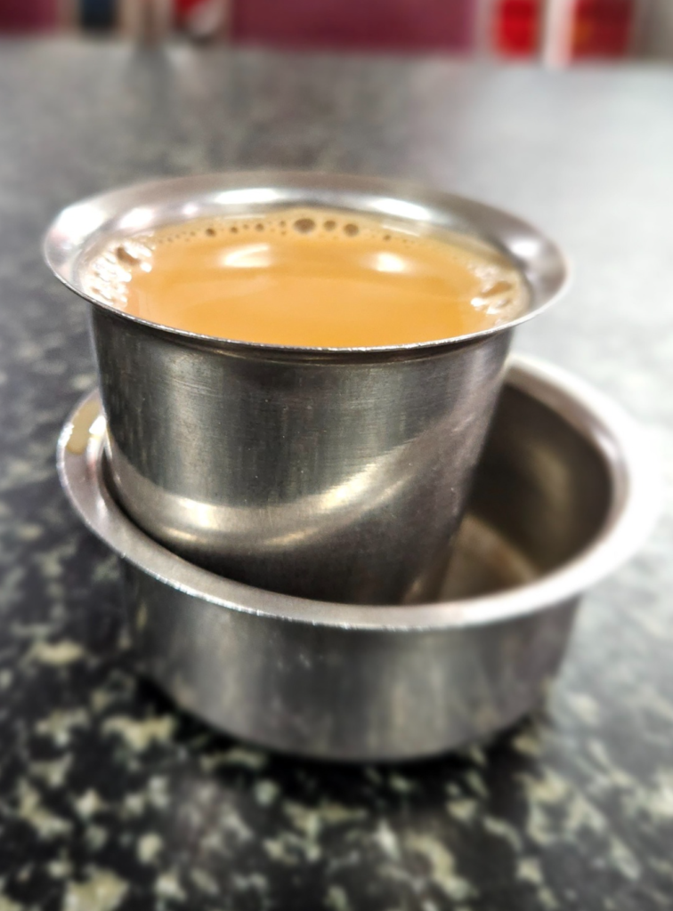 Best quality tea in Hubli at Karnataka Bhavan